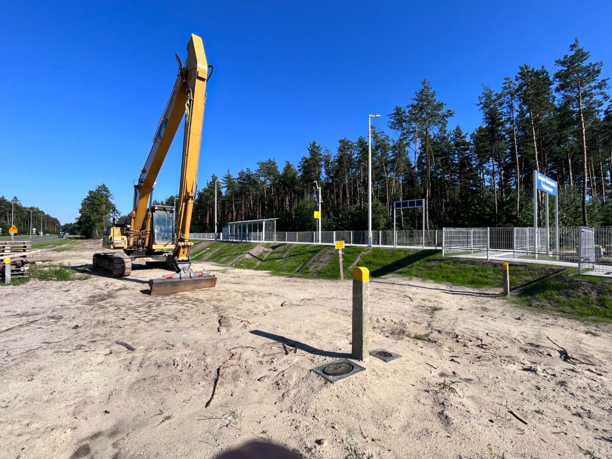 Budowa linii kolejowej z Rzeszowa na lotnisko w Jasionce [sierpień 2023]